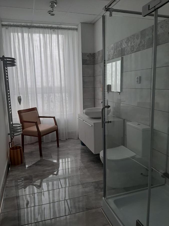 Zluty Apartman A6 V Chomutove Apartman Kültér fotó